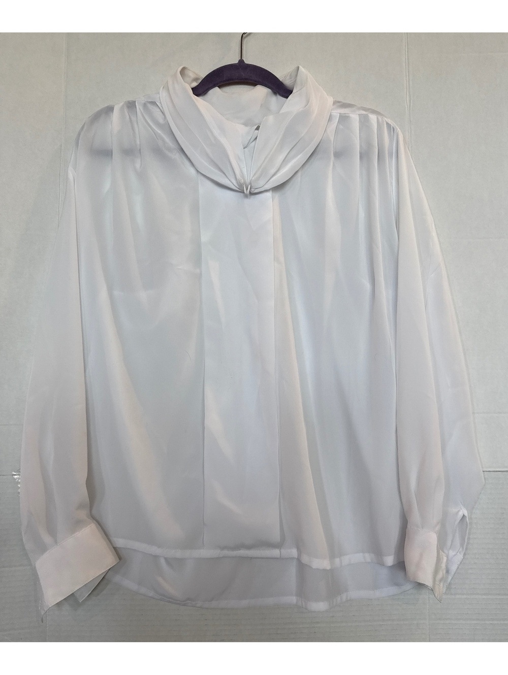 Yves st. Clair White Long Sleeve Blouse with Pleated Details